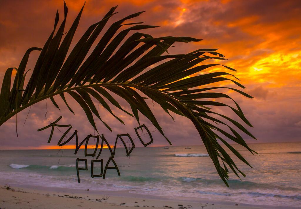 Kinondo Poa Hotel Diani Beach Kültér fotó