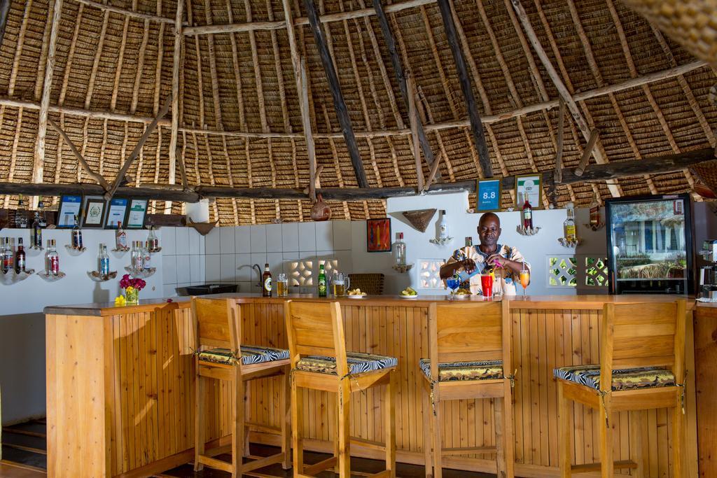 Kinondo Poa Hotel Diani Beach Kültér fotó