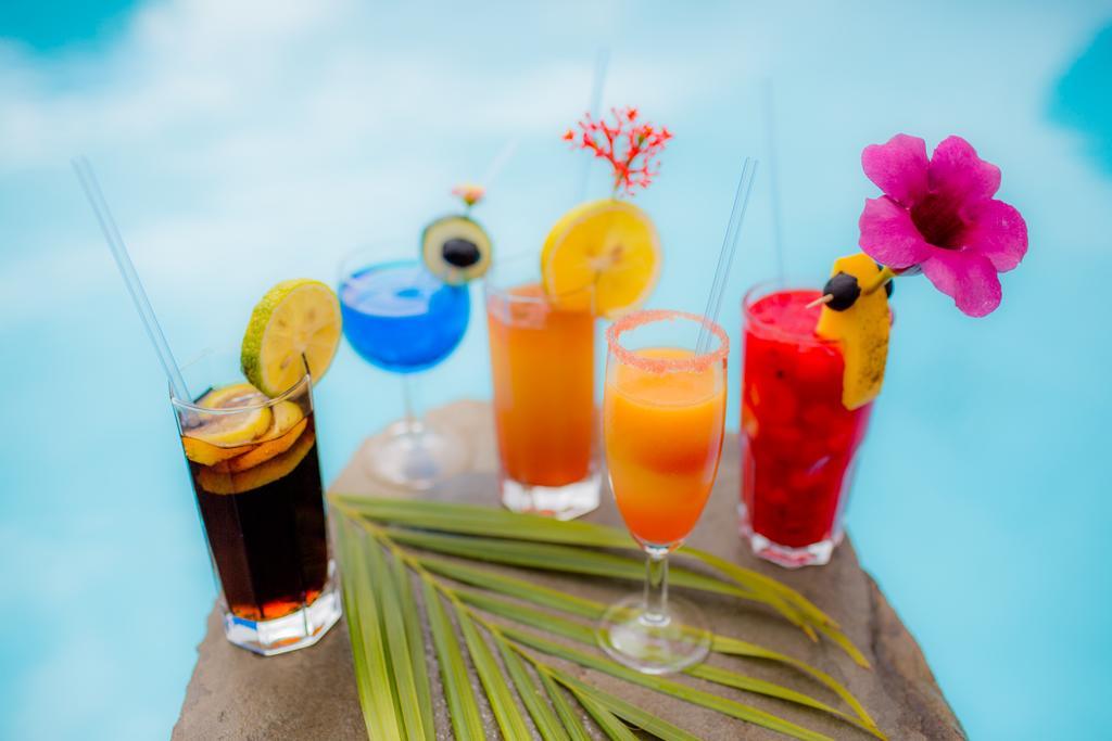 Kinondo Poa Hotel Diani Beach Kültér fotó